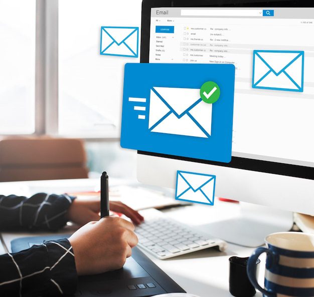 Comparing Gmail and Outlook &#8211; Which is better?